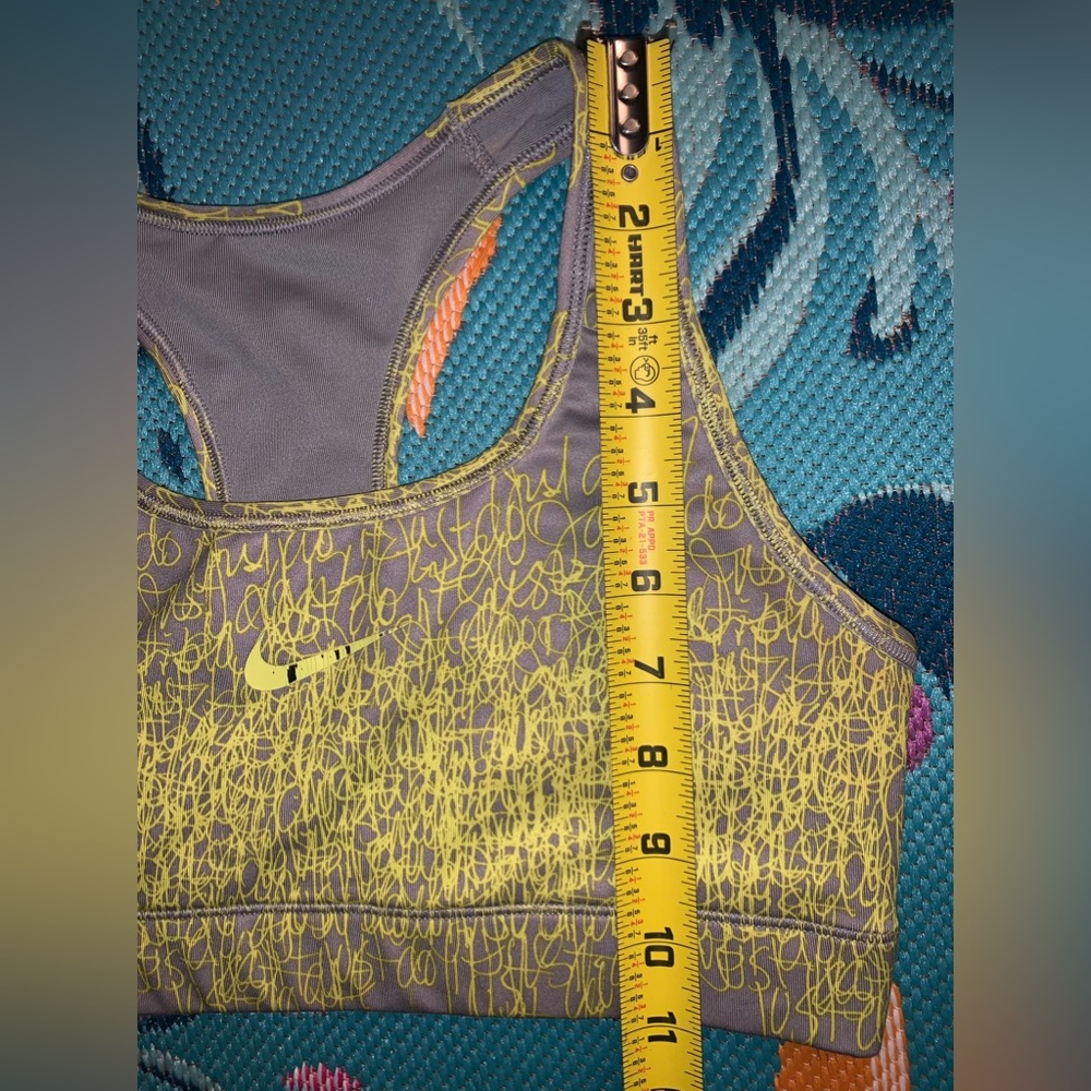 Nike Sports Bra - Picture 13 of 16